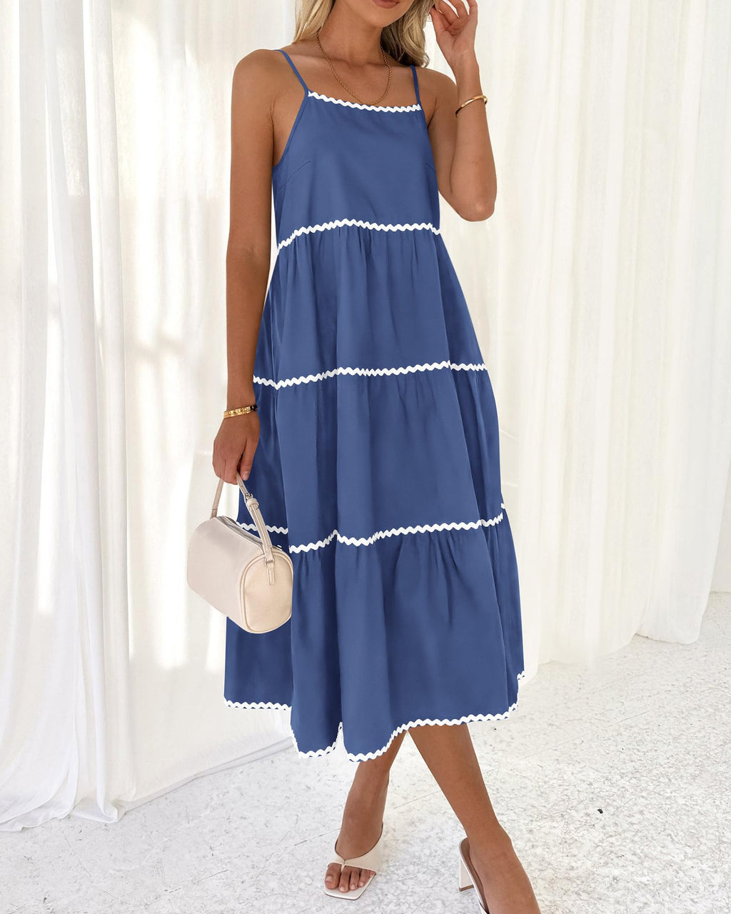 Women's Summer Spaghetti-Strap Tiered Maxi Dress
