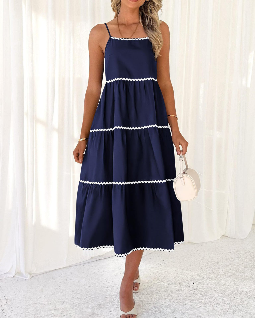 Women's Summer Spaghetti-Strap Tiered Maxi Dress